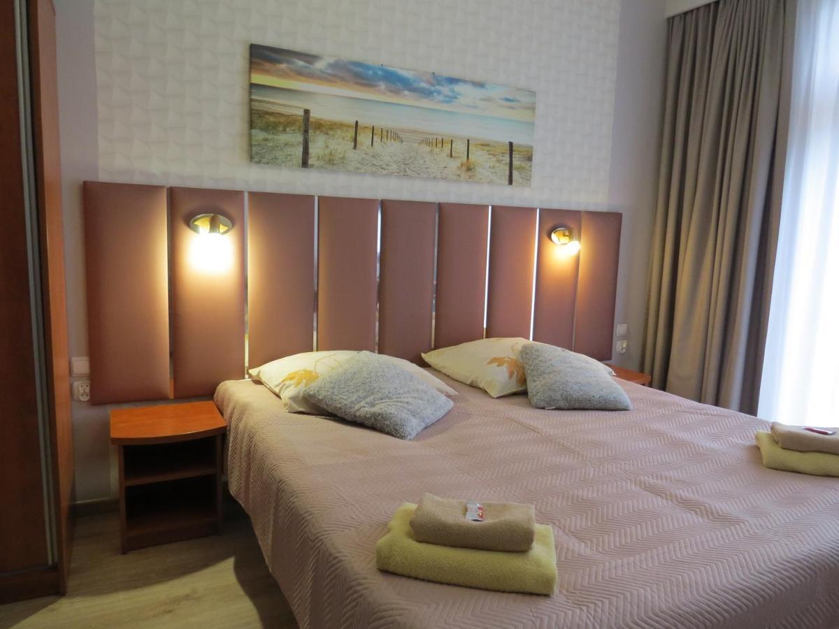 Hotel Cis 슈비노우이스쳬 외부 사진